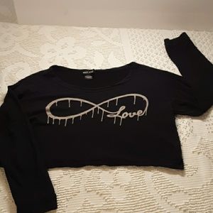 Crop top. Long sleeve.  Wet seal med.